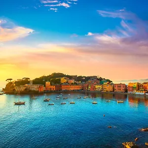 Appartement 20 21 - Levante-ponente Con Terrazzo - Centro Città, Carruggio E Mare Baia Del Silenzio A 500 M, Sestri Levante